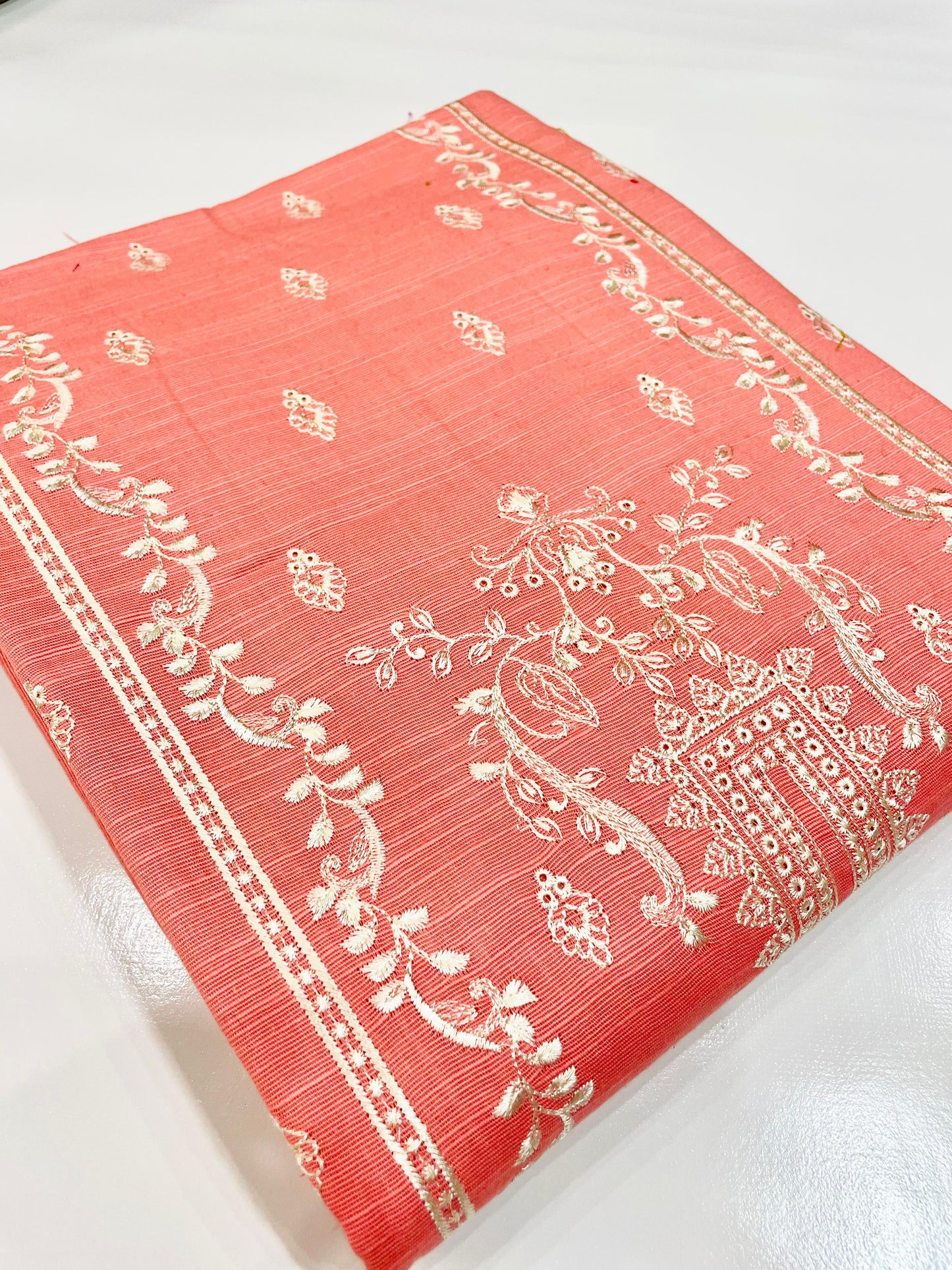 2PC Unstitched Cambric Cotton Suit Design 04
