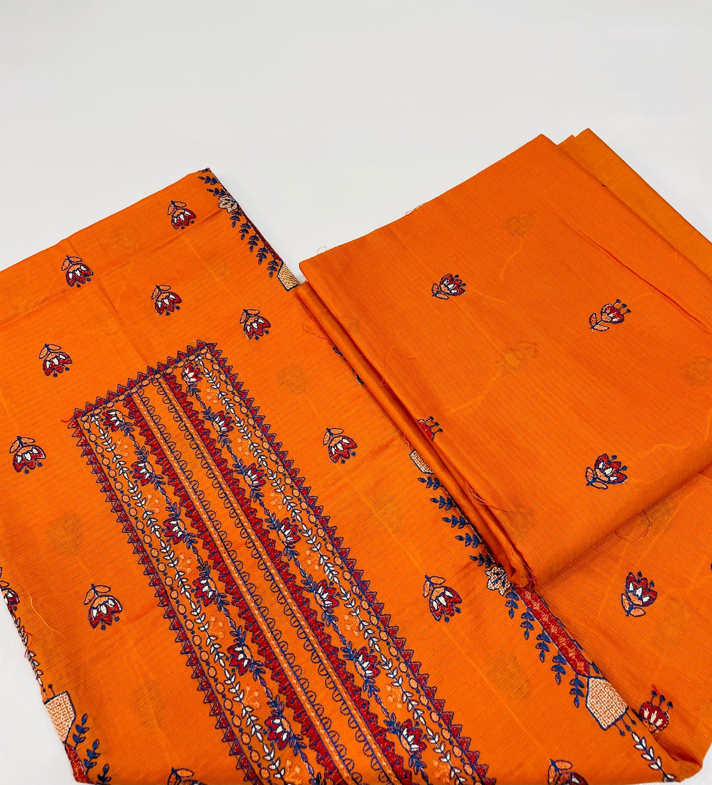2PC Unstitched Cambric Cotton Suit Design 05