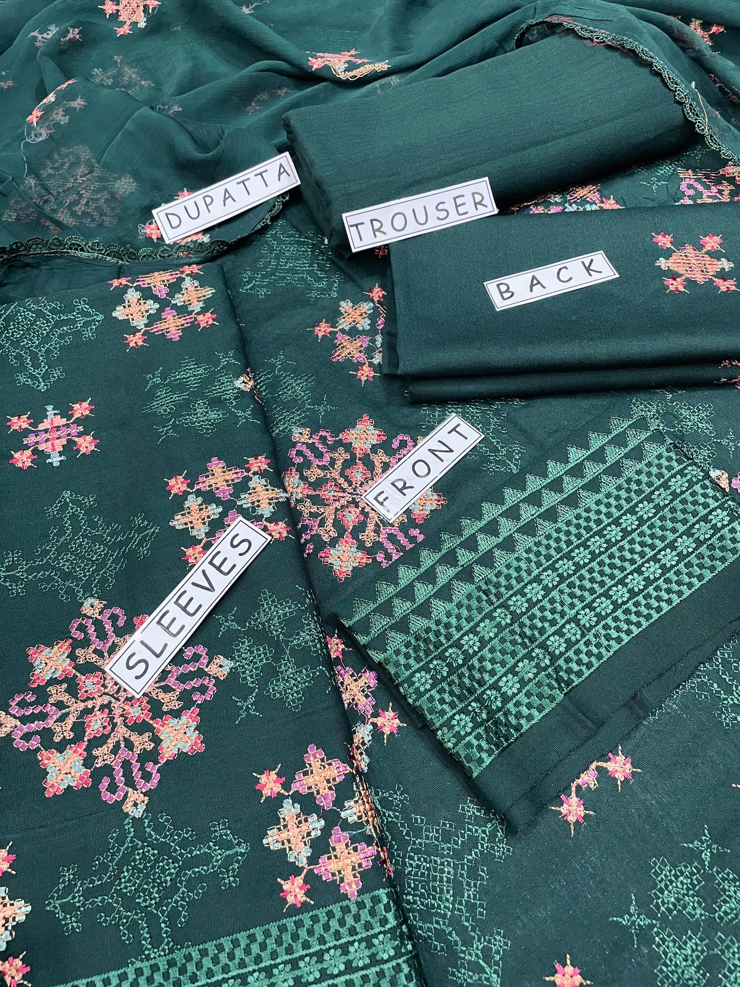 Karandi 3-Piece Unstitched Suit Design 03
