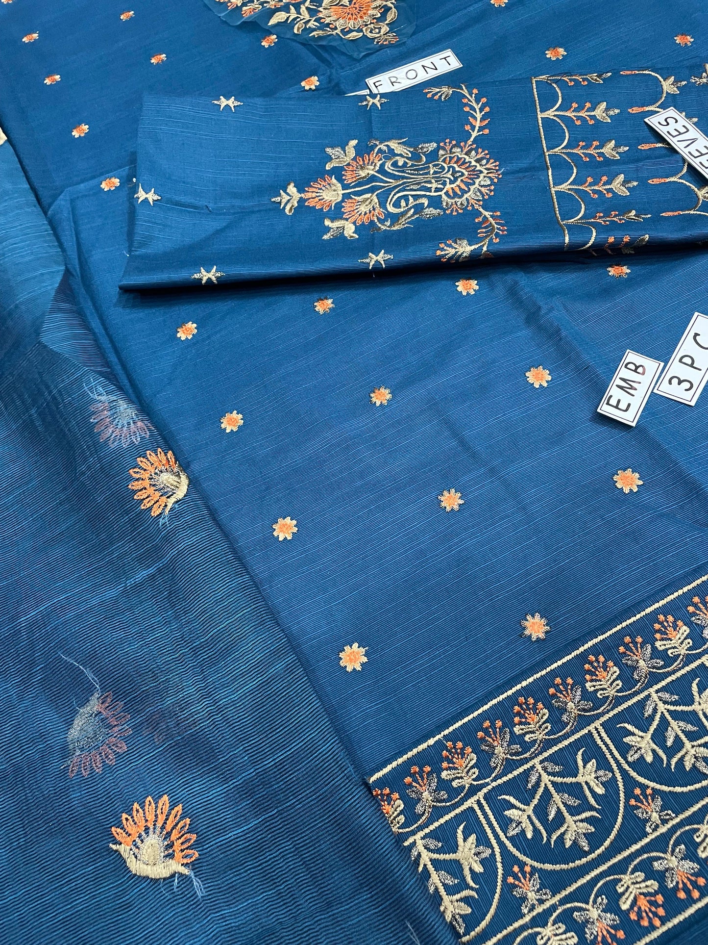 Khaddar 3-Piece Suit Design 04