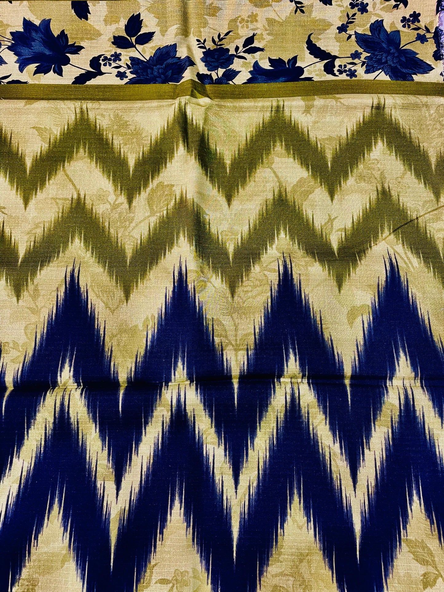 3Pc Unstitched Printed Linen Bana Dora Design 12