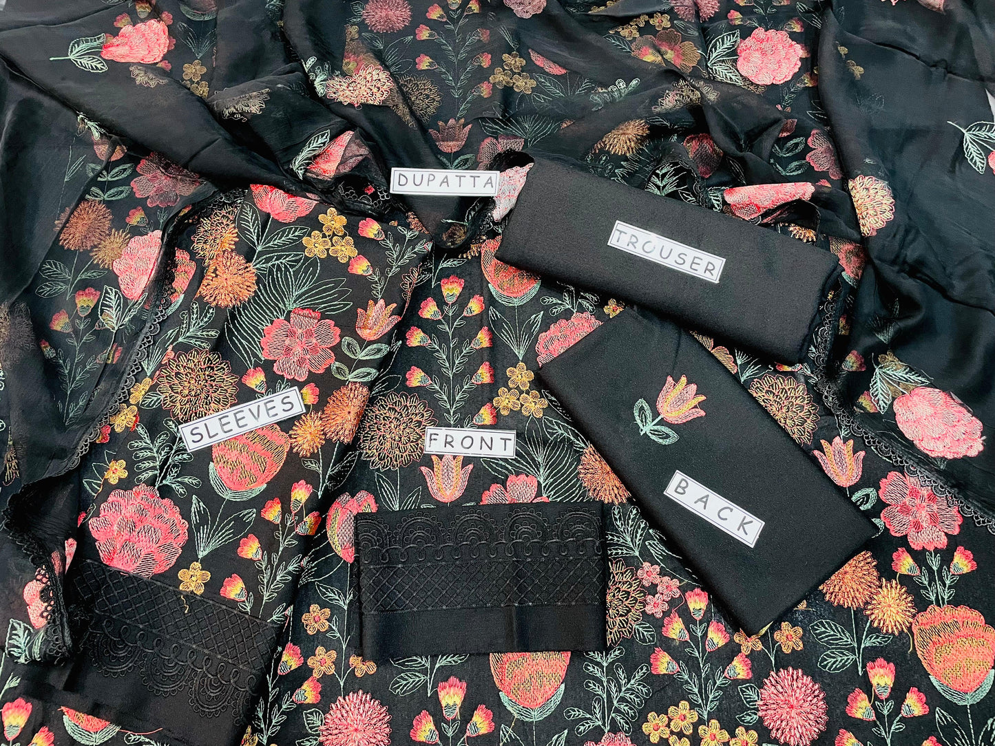 Karandi 3-Piece Unstitched Suit Design 07