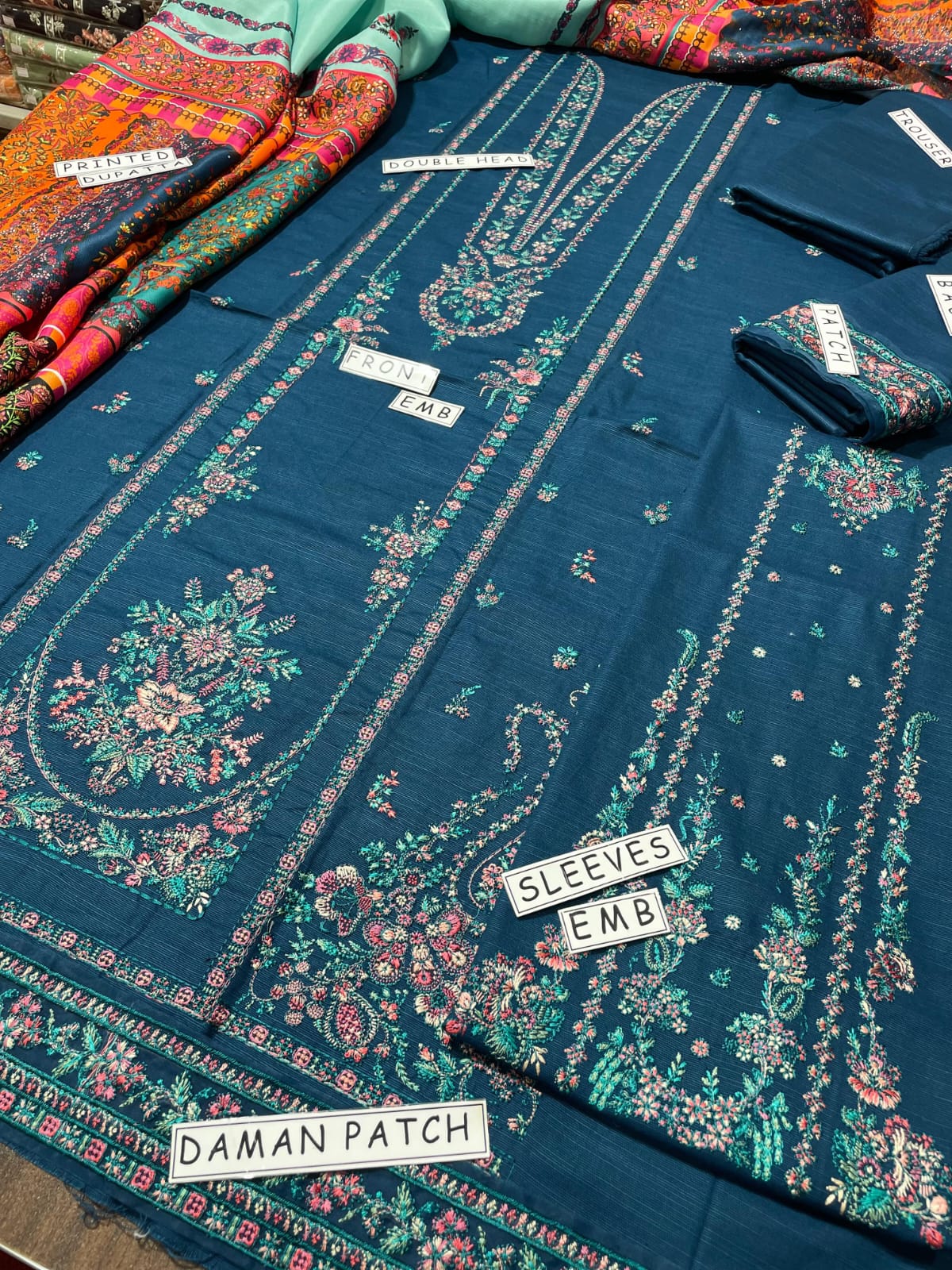 3PC KHADAR EMBROIDERY DRESS WITH PRINTED SHWAL DESIGN 06