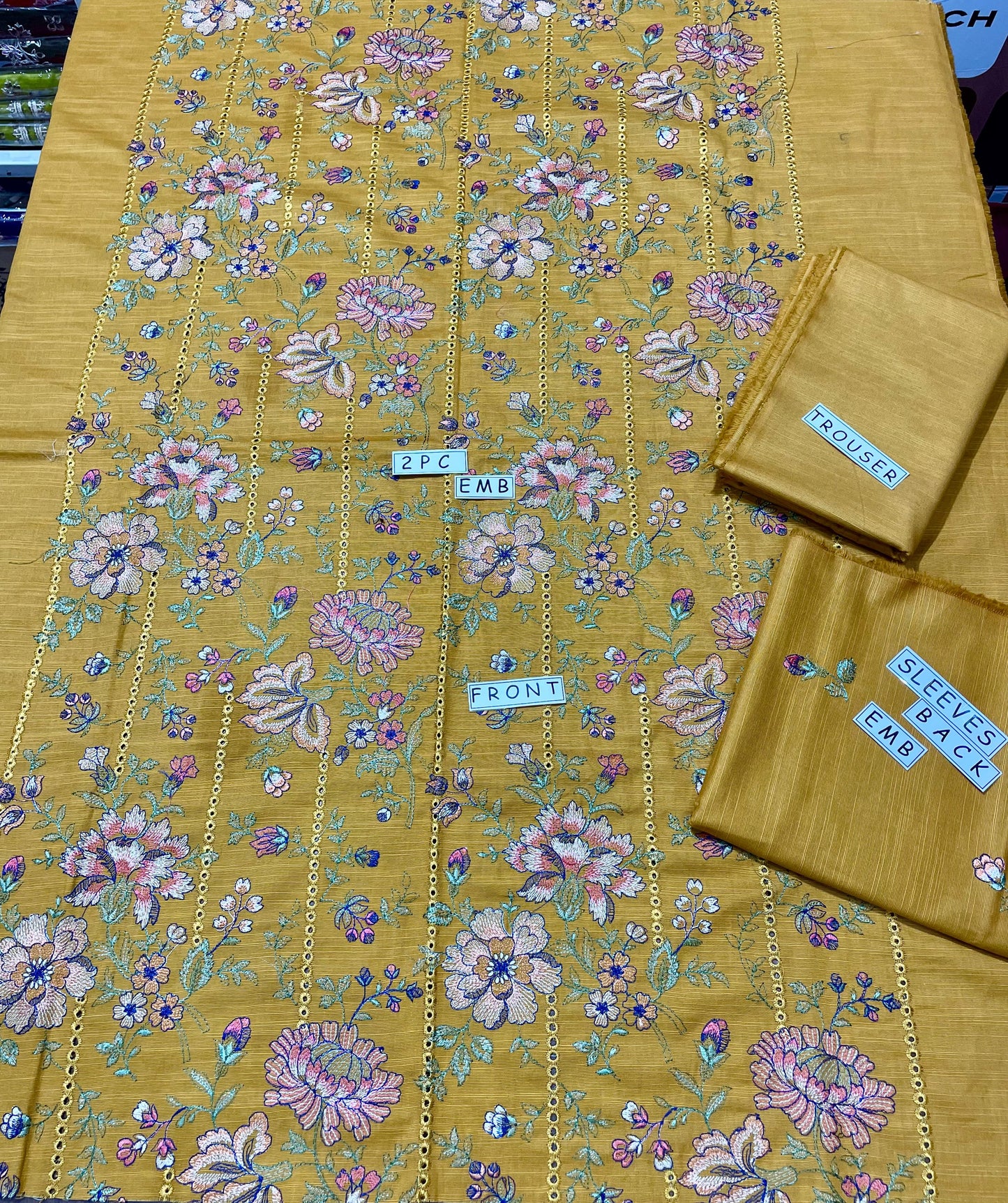 2-Piece Unstitched & Embroidered Khaddar Dress Design 09