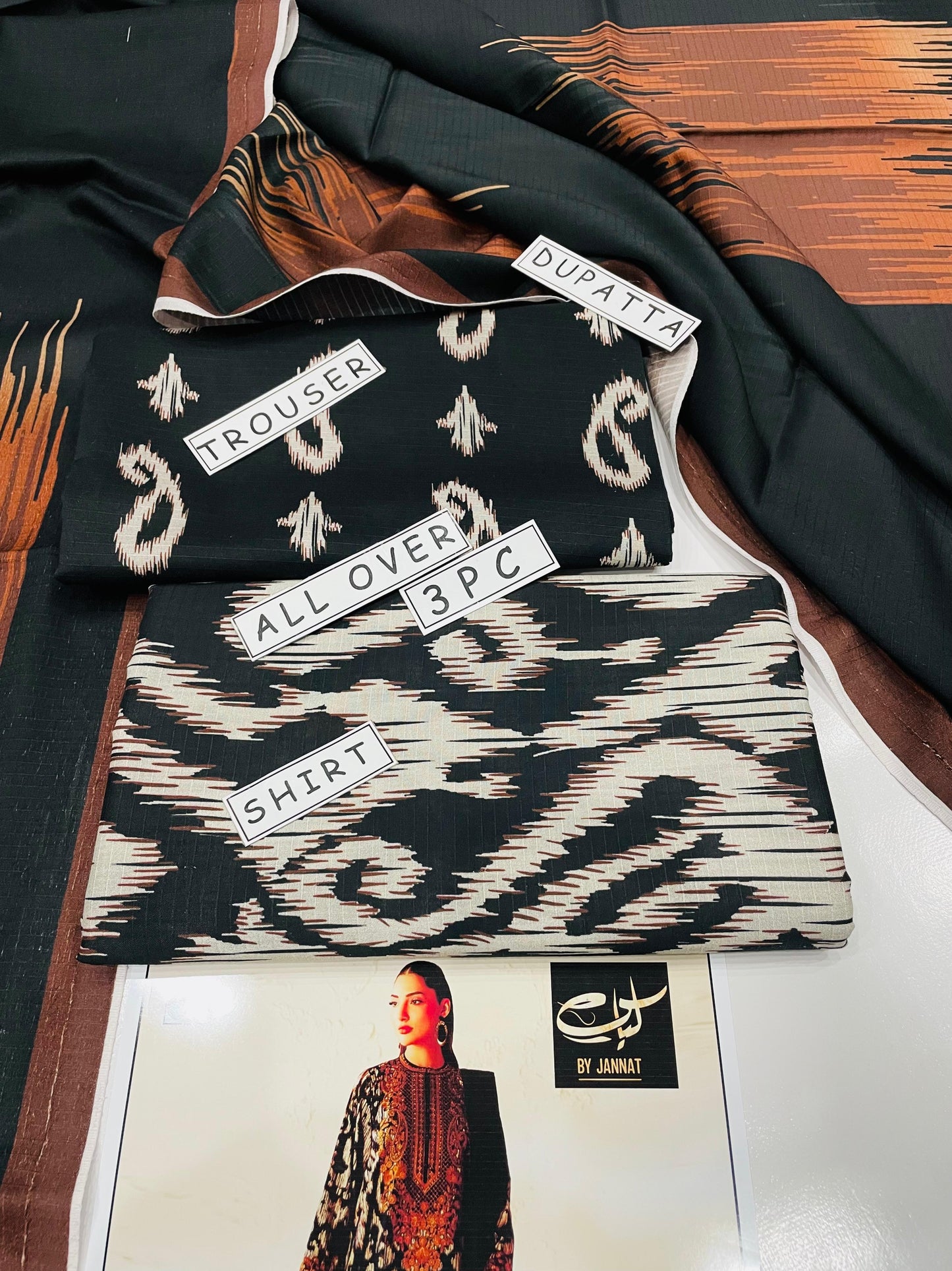 3PC Unstitched Printed Linen Bana Dora Dress  Baroque Design-05