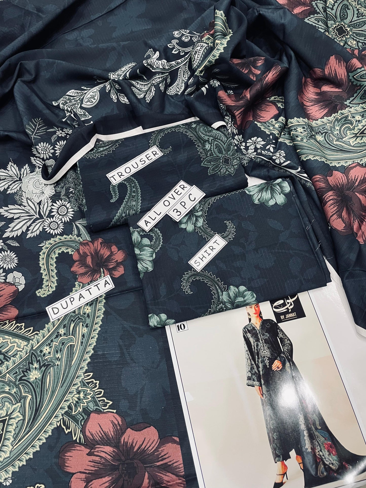 3PC Unstitched Printed Linen Bana Dora Dress  Baroque Design-08