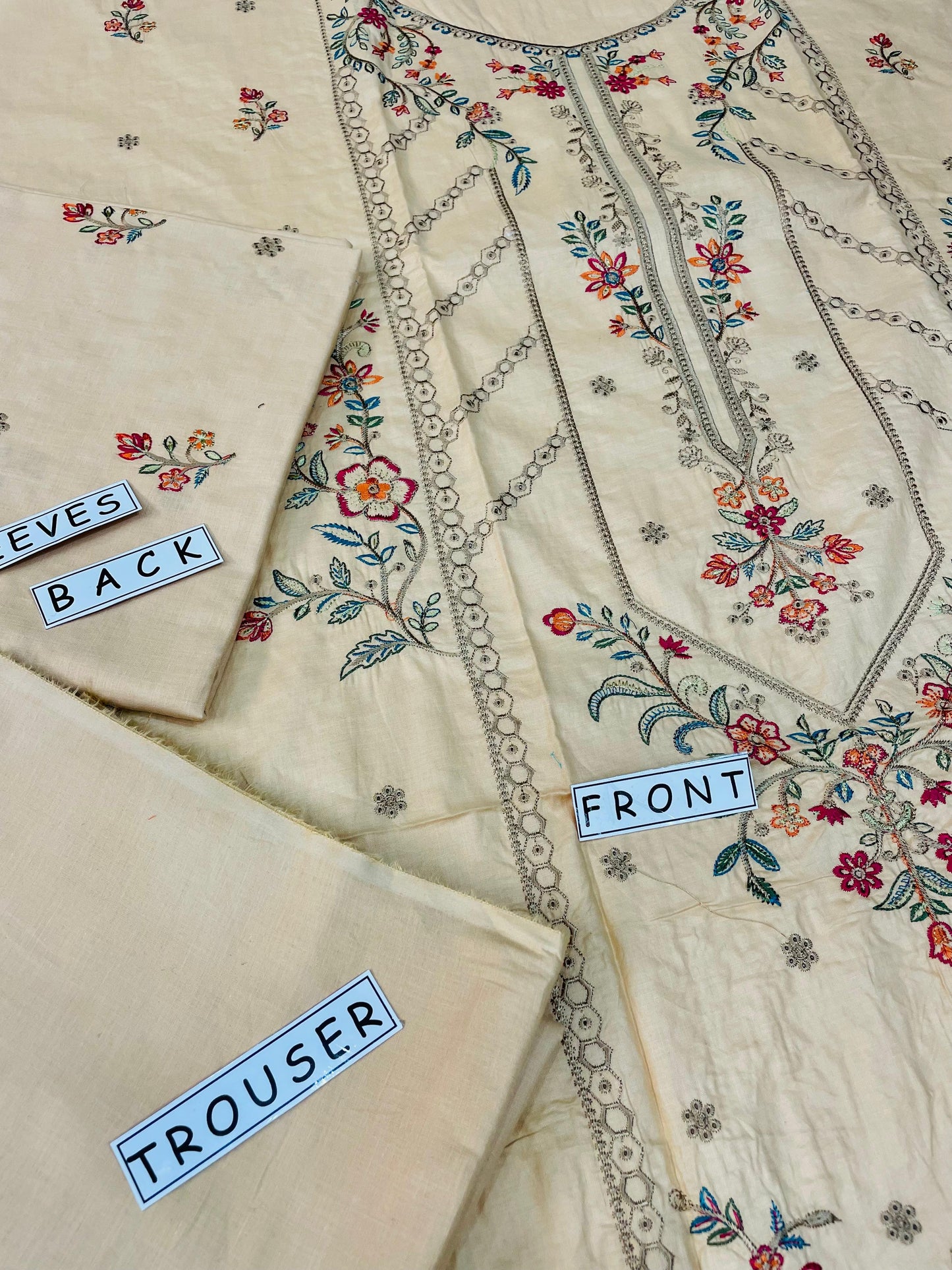 2PC Unstitched Cambric Cotton Suit Design 09